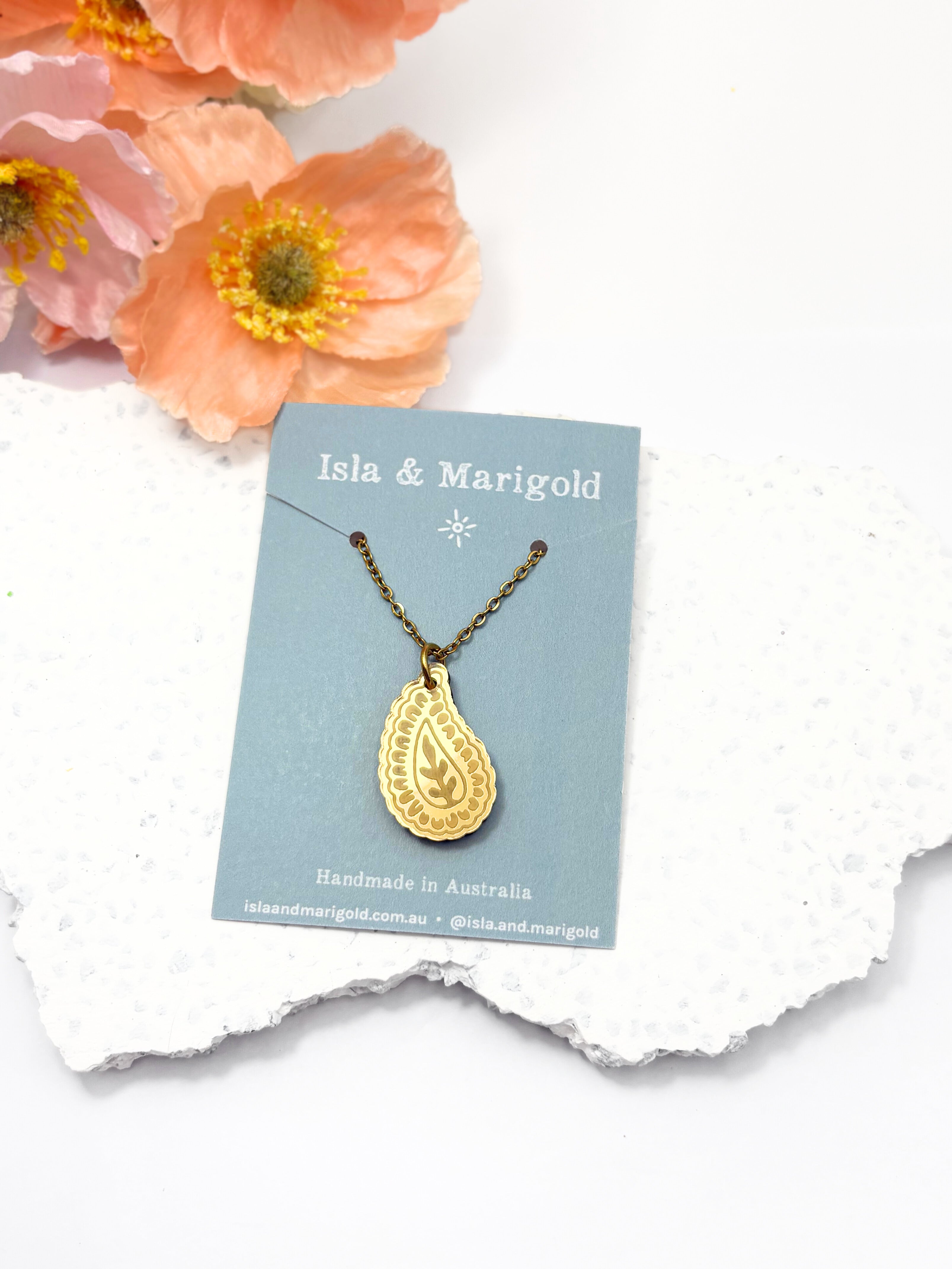 Aligned Abundant Paisley Pendant Affirmation Necklace – Gold Mirror Acrylic | Isla & Marigold