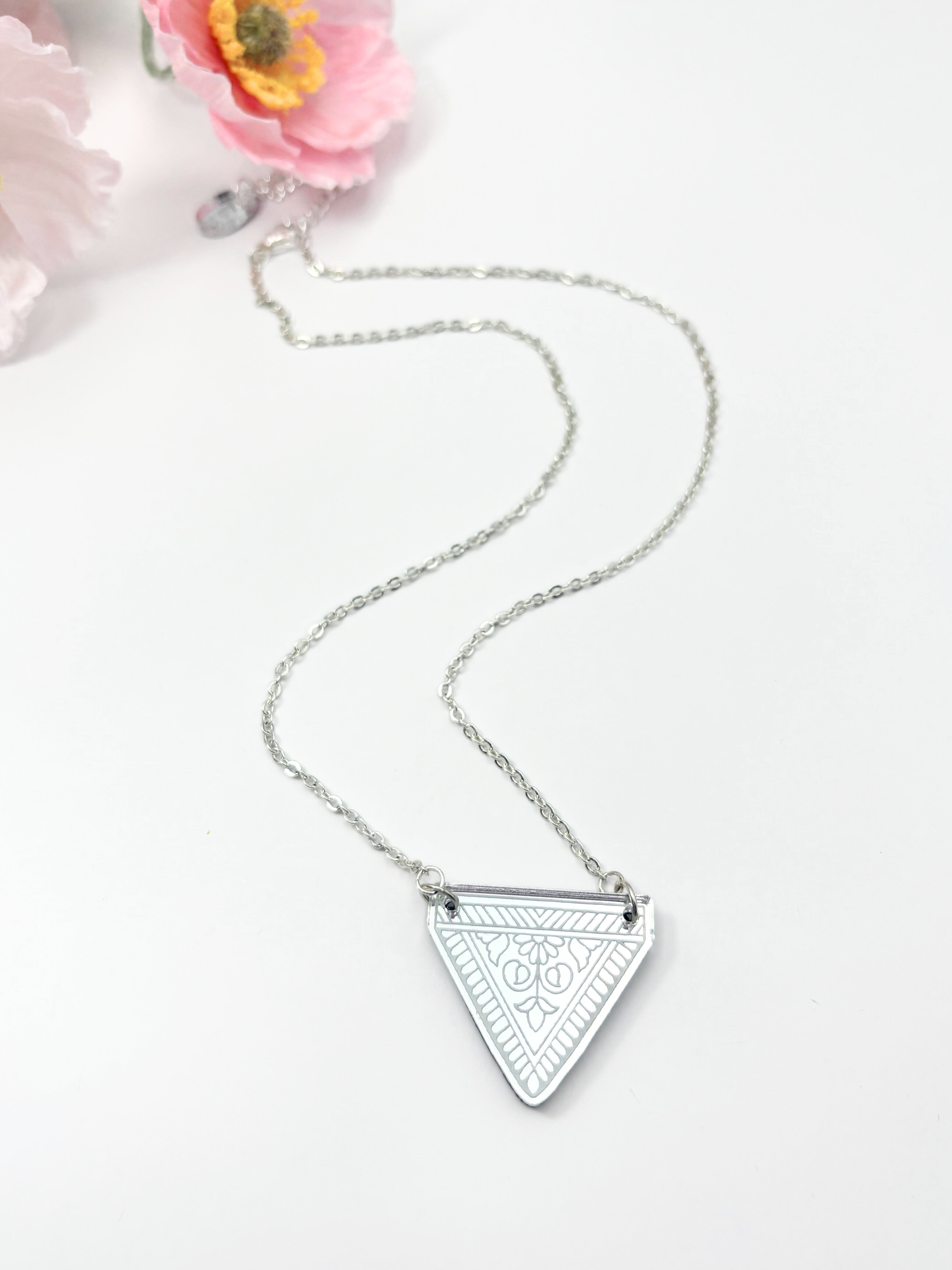 Embrace My Power Affirmation Pendant Necklace – Silver Mirror Acrylic | Isla & Marigold
