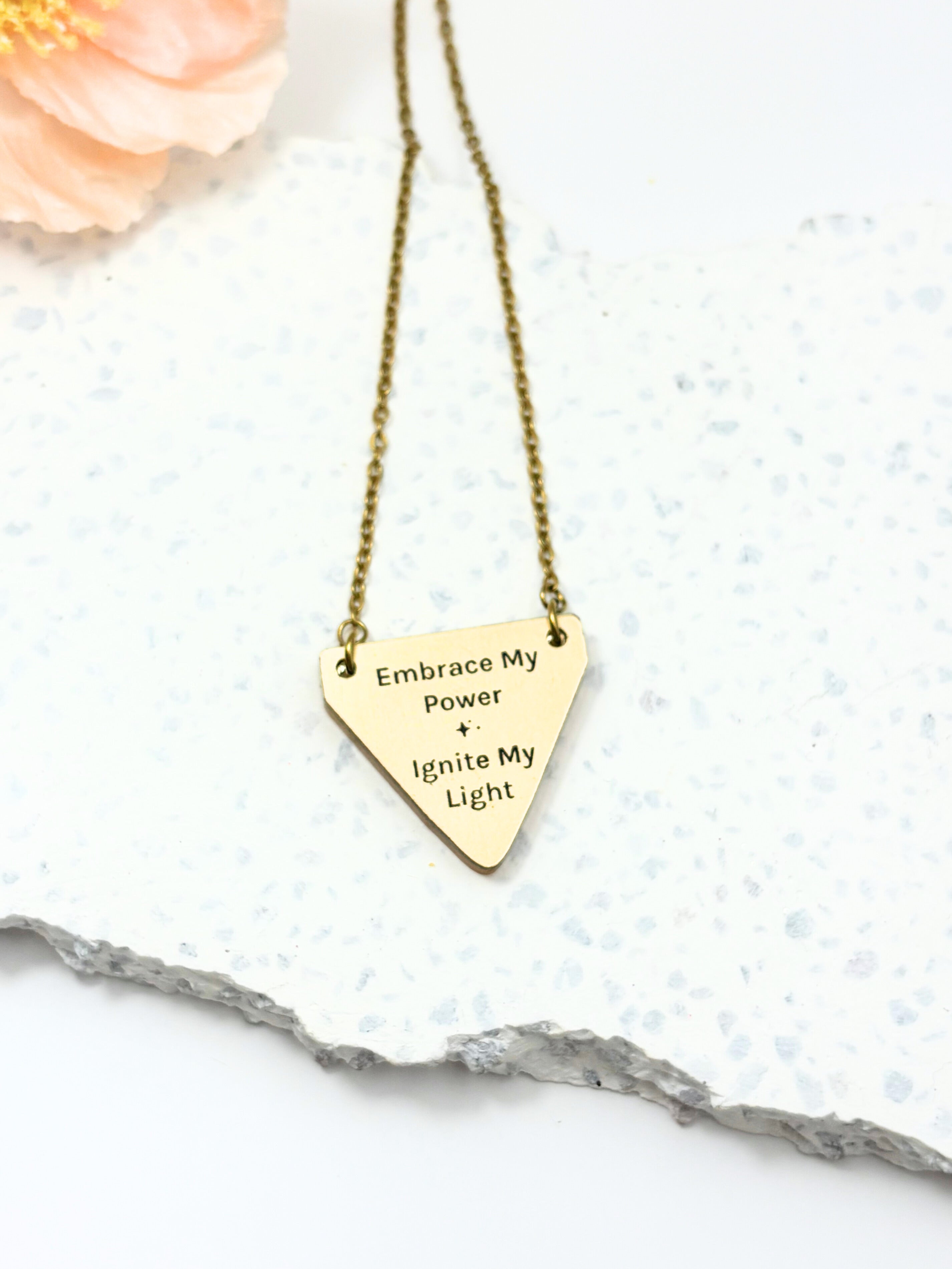 Embrace My Power Affirmation Pendant Necklace – Gold Mirror Acrylic | Isla & Marigold