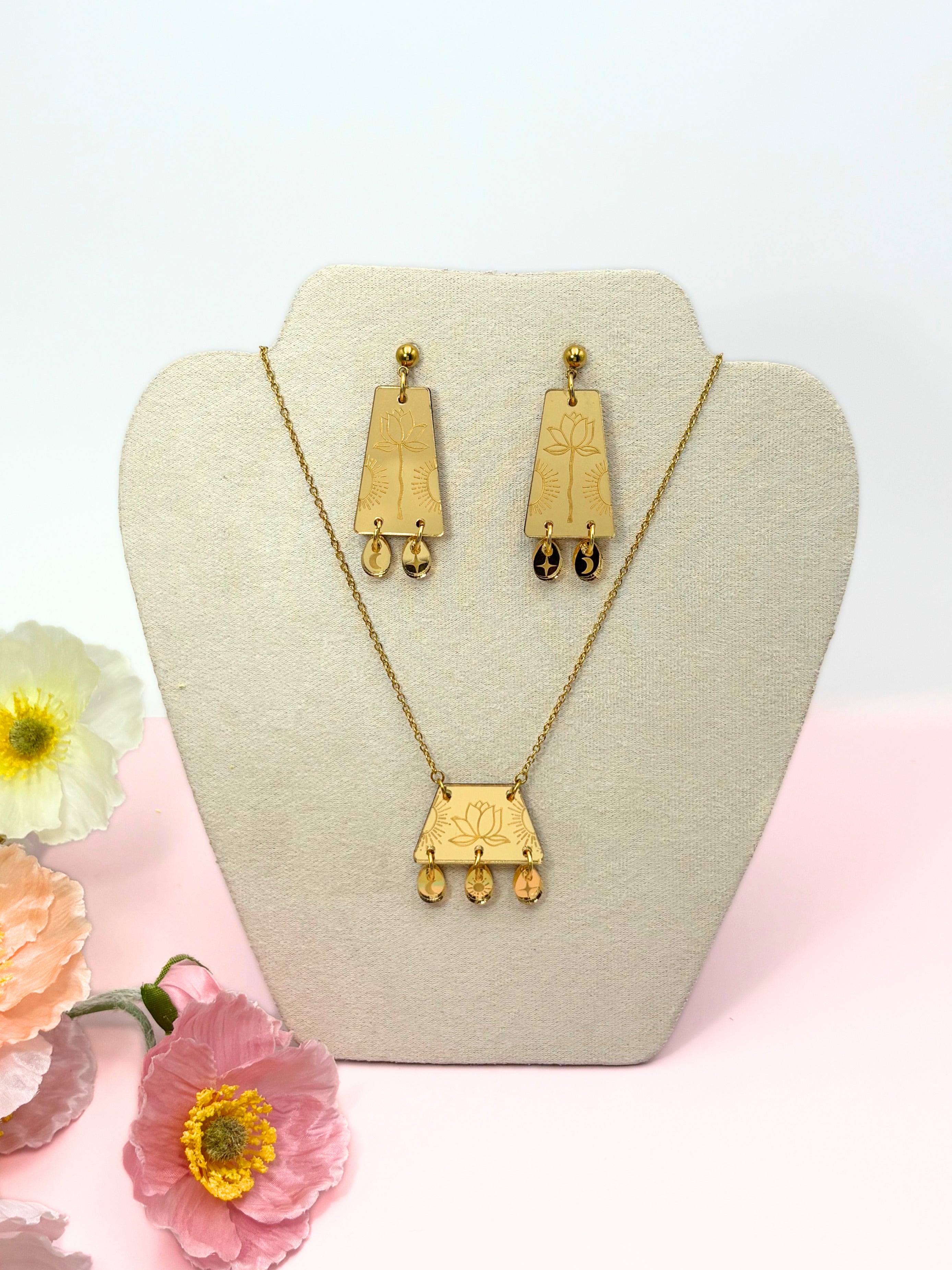 I Will Rise Affirmation Pendant Necklace – Gold Mirror Acrylic | Isla & Marigold